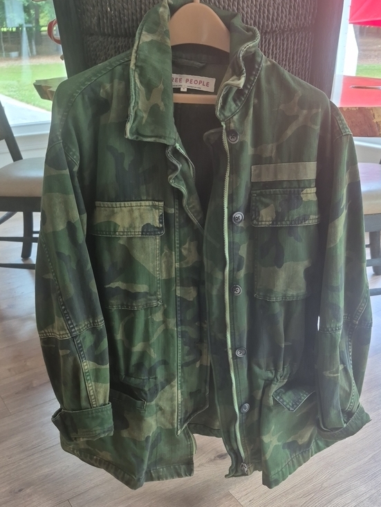 Free People Jackets & Blazers - Free People Seize The Day Camo Jacket Size M